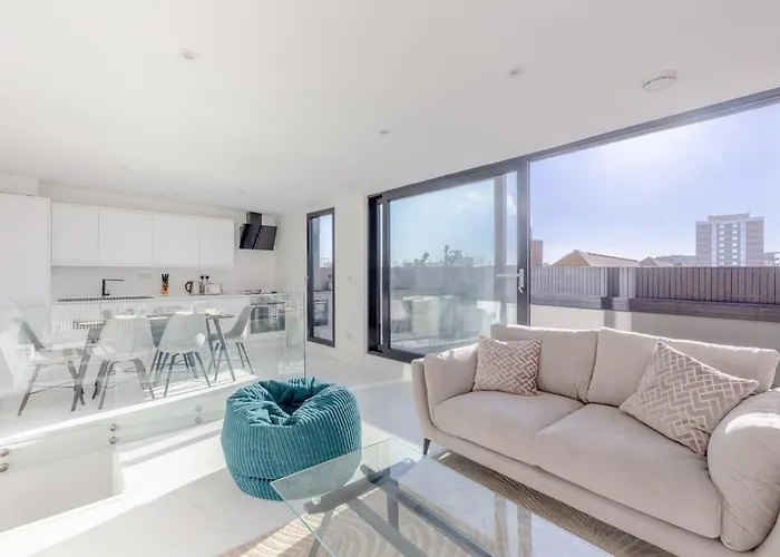 Sleek 2Bd Skyline Flat Heart Of Hackney