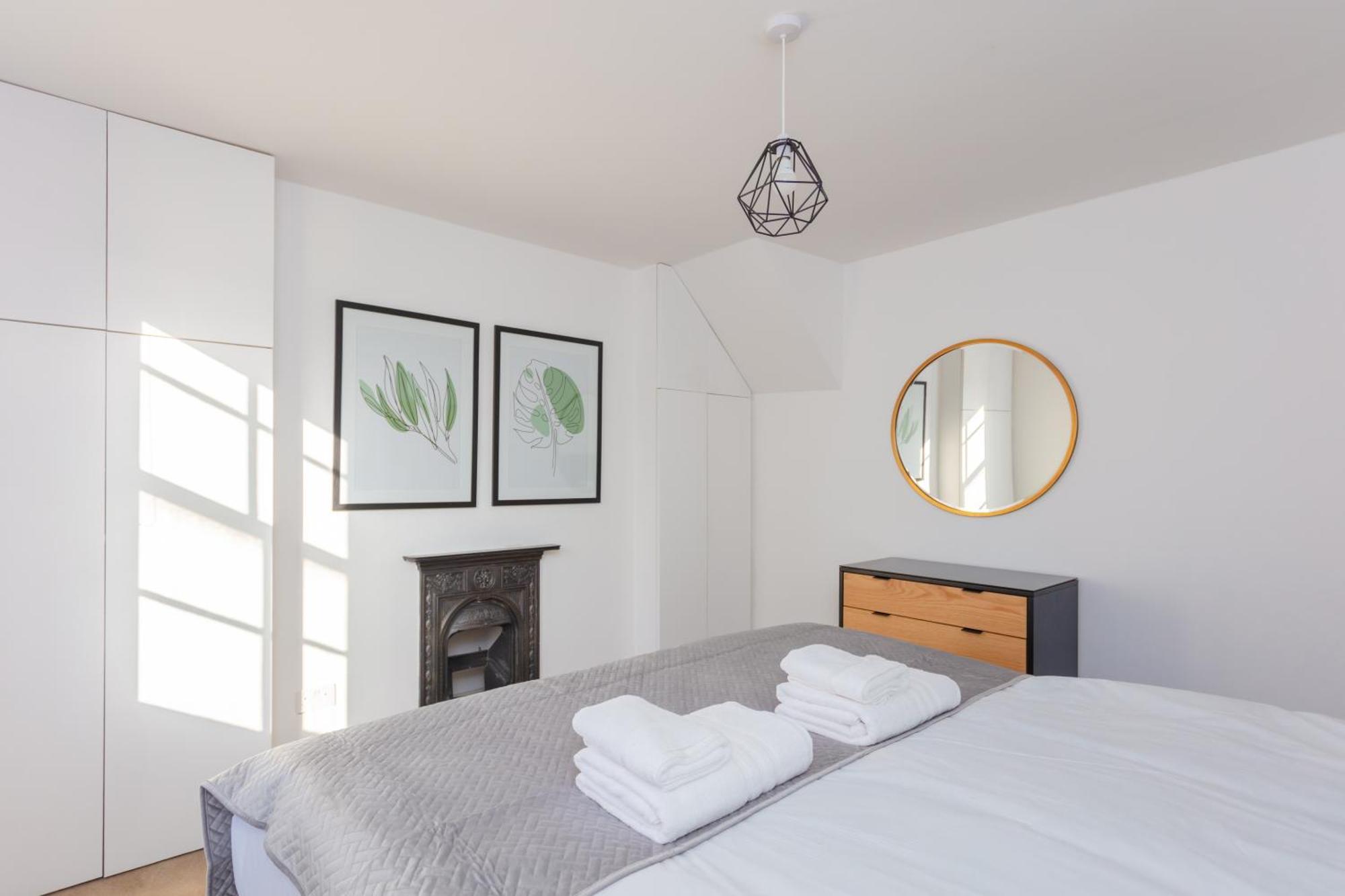 Sleek 2bd Skyline Flat Heart Of Hackney *