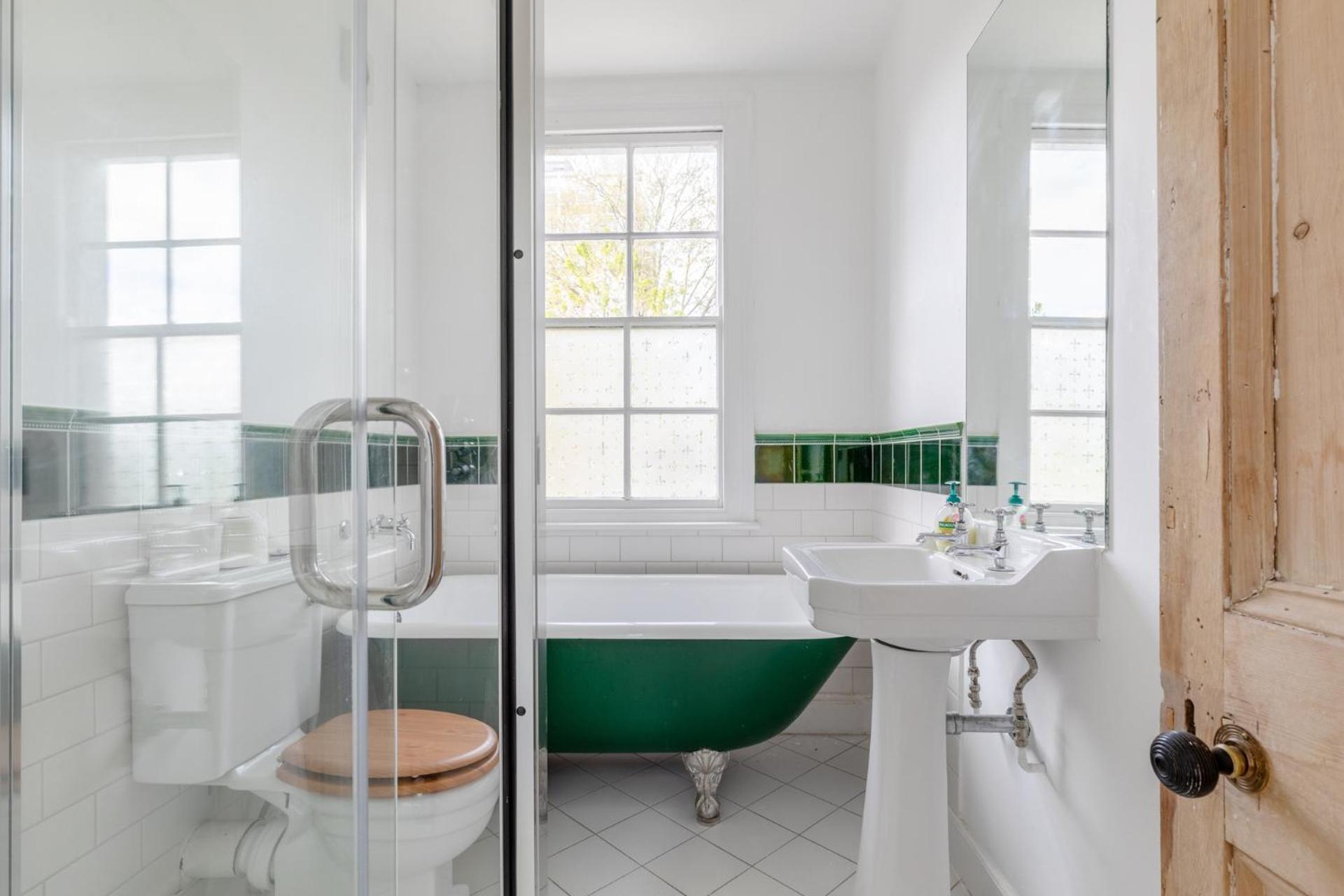 Apartament Sleek 2bd Skyline Flat Heart Of Hackney