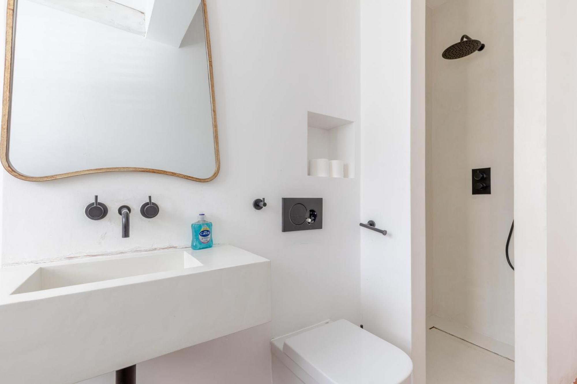 Sleek 2bd Skyline Flat Heart Of Hackney Apartament *